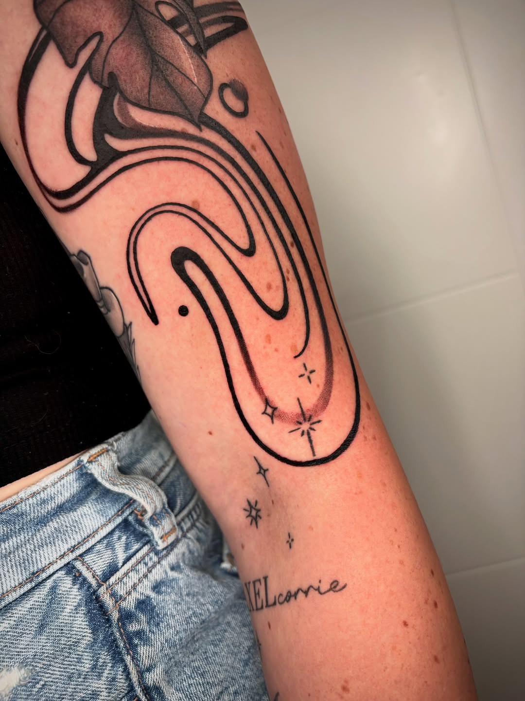 Tattoo by @julieobrientattoo — fine_line, black_and_grey