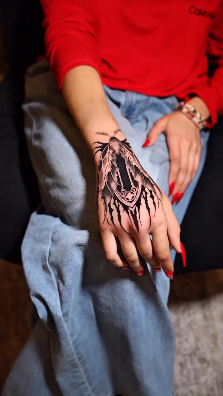 Tattoo by @smarun9tattoo — blackwork, dark_realism