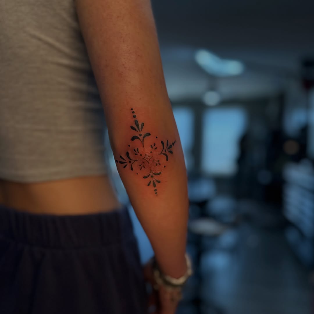 Tattoo by @dead_girl_tattoos — ornamental, fine_line