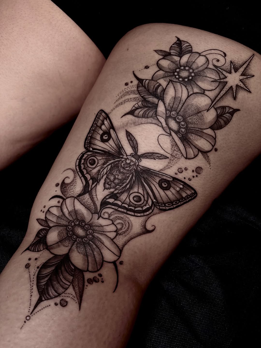 Tattoo by @justjellytattoos — black_and_grey, dotwork
