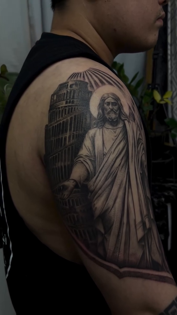 Tattoo by @russellefandialan โ black_and_grey, realism