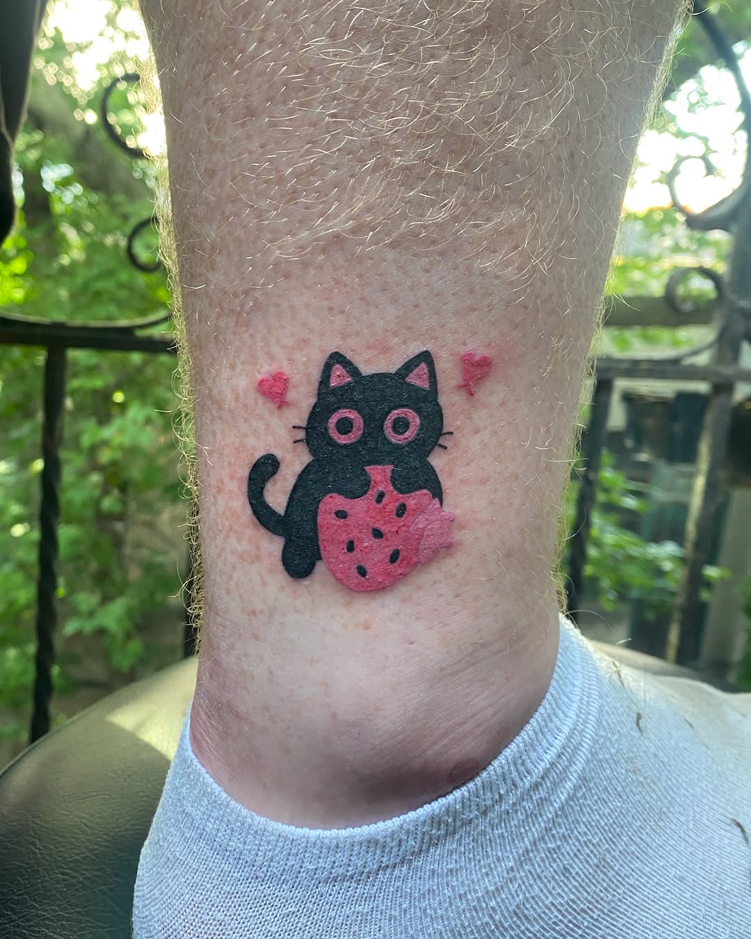Tattoo by @pinkmayo.ttt โ new_school