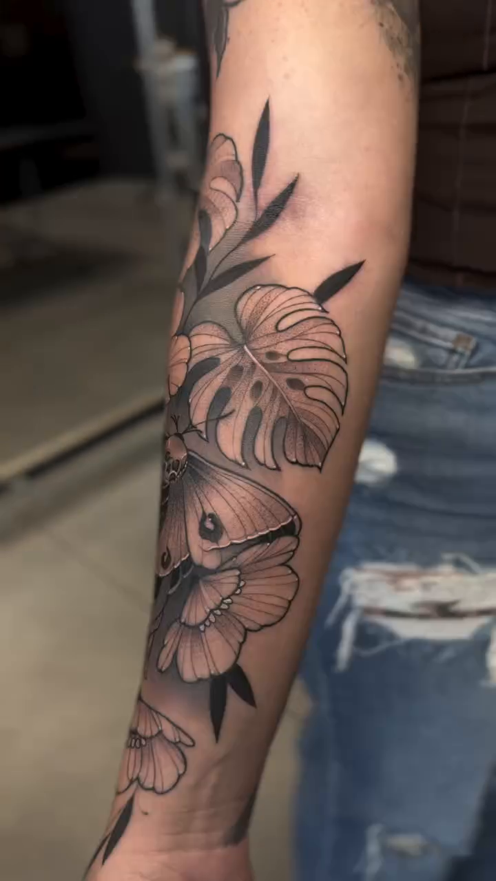 Tattoo by @sreygun — fine_line, black_and_grey