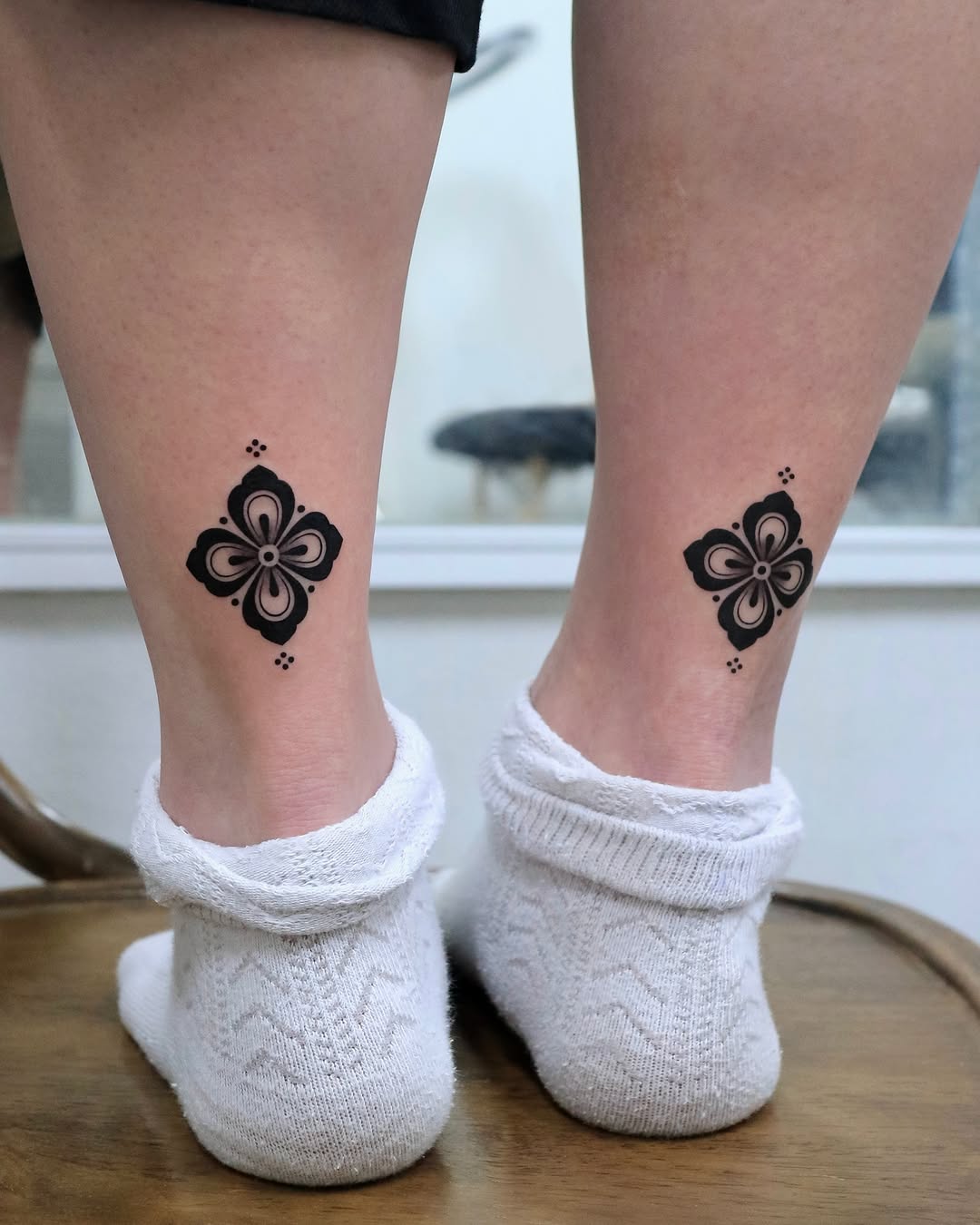 Tattoo by @2zzinzzin_ — geometric, ornamental