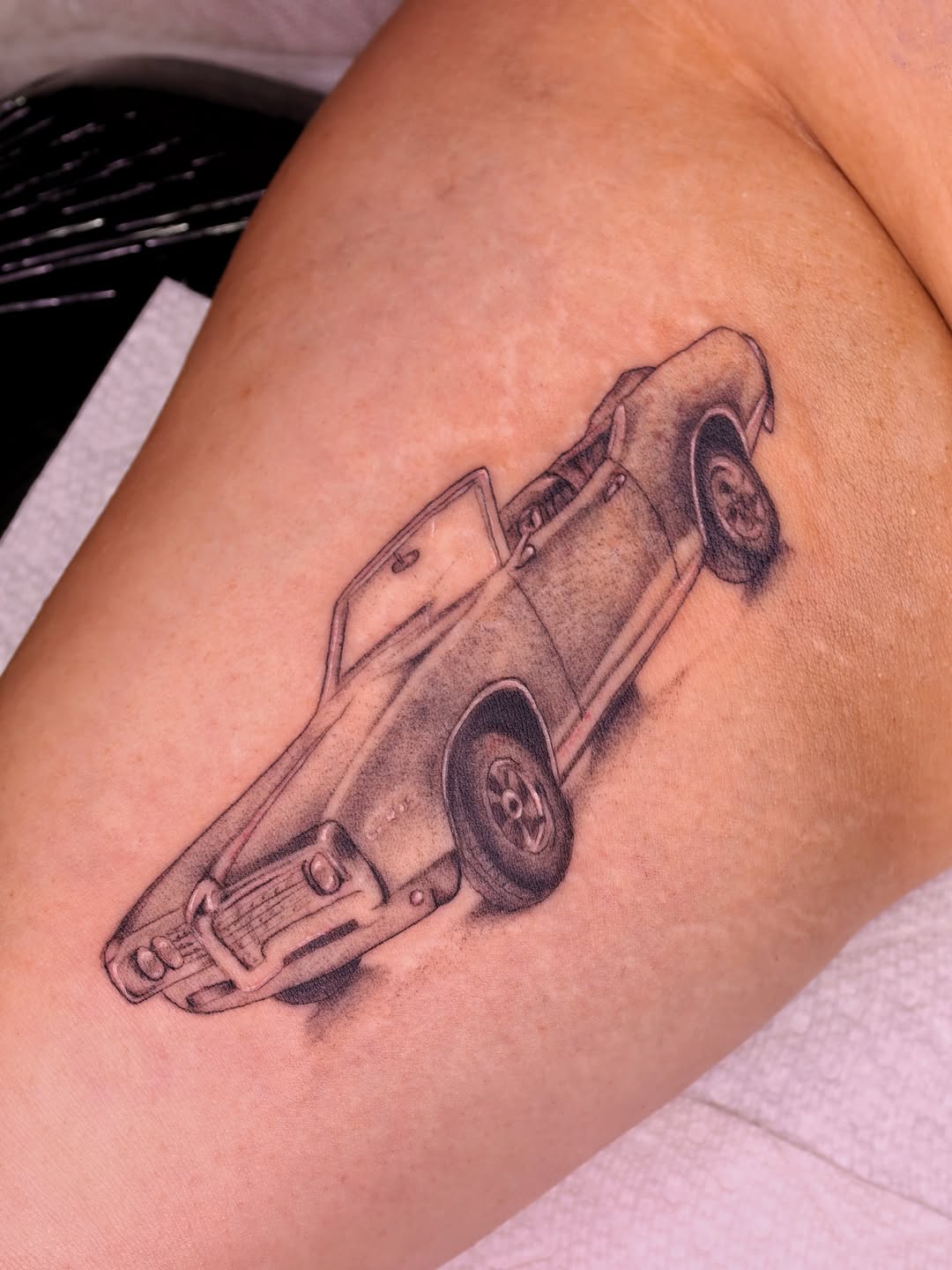 Tattoo by @lexgetink — realism, black_and_grey