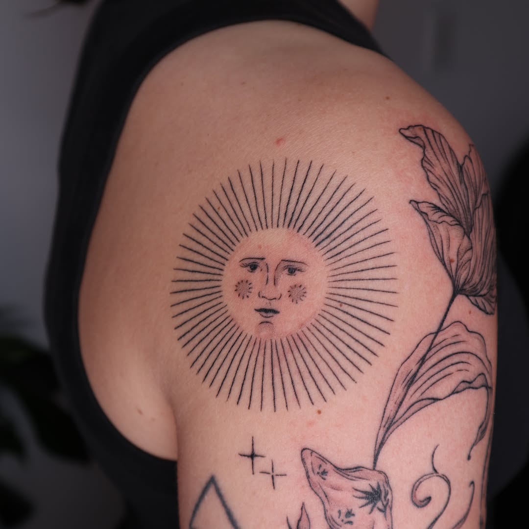 Tattoo by @hbarbarella.art — fine_line, illustrative