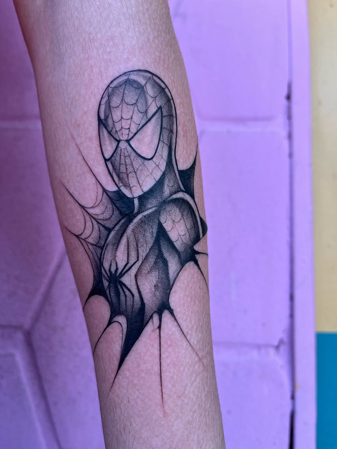 Tattoo by @lrlozano — black_and_grey, realism