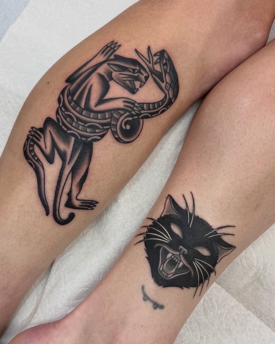 Tattoo by @niaink — american_traditional, black_and_grey