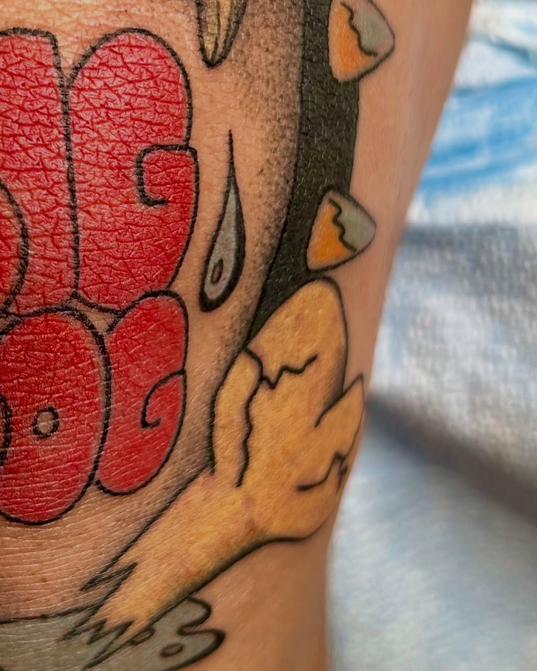 Tattoo by @scratch.witch — american_traditional