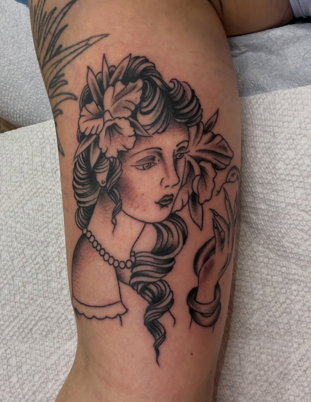 Tattoo by @fake.goth_ โ american_traditional, black_and_grey