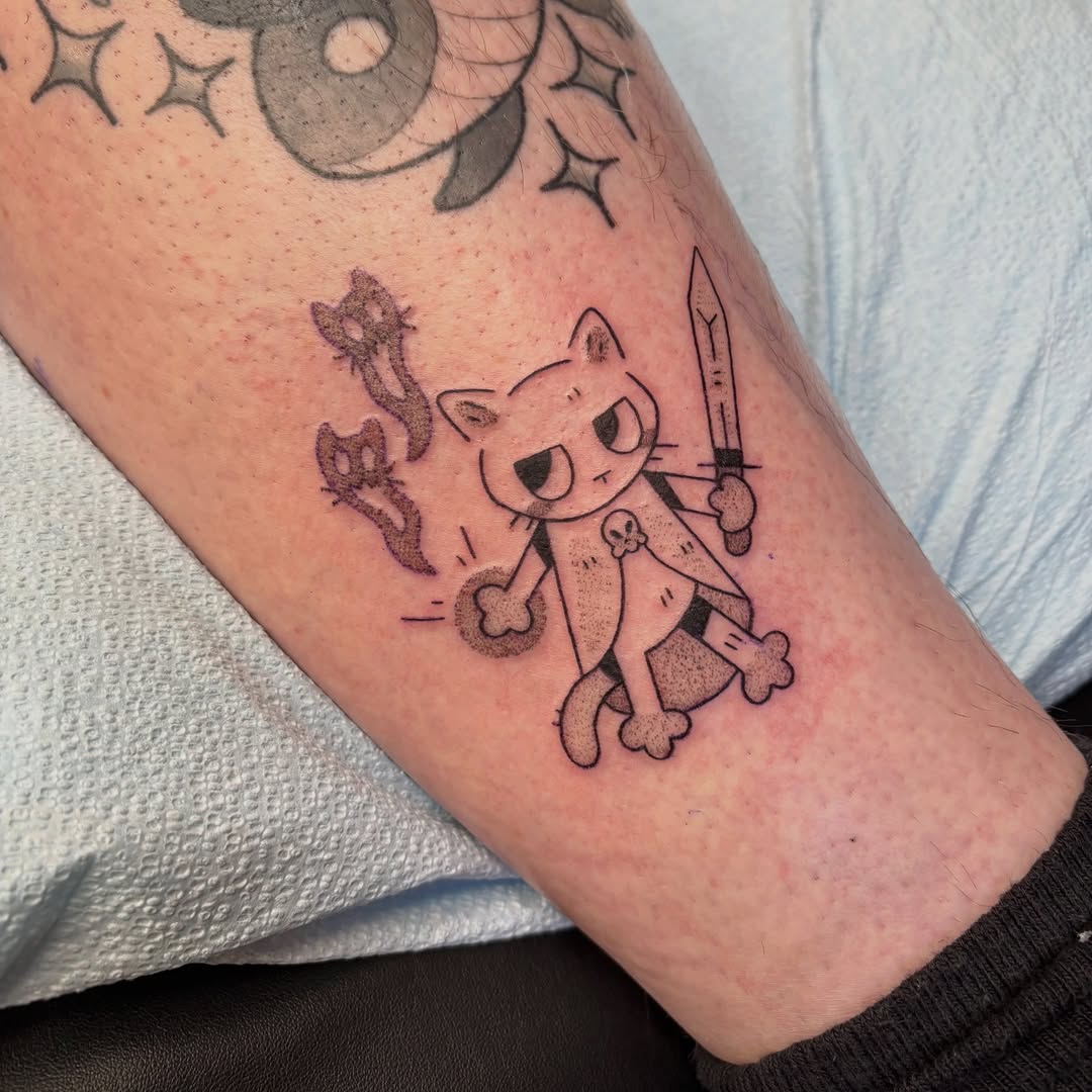 Tattoo by @dust.inkz — new_school