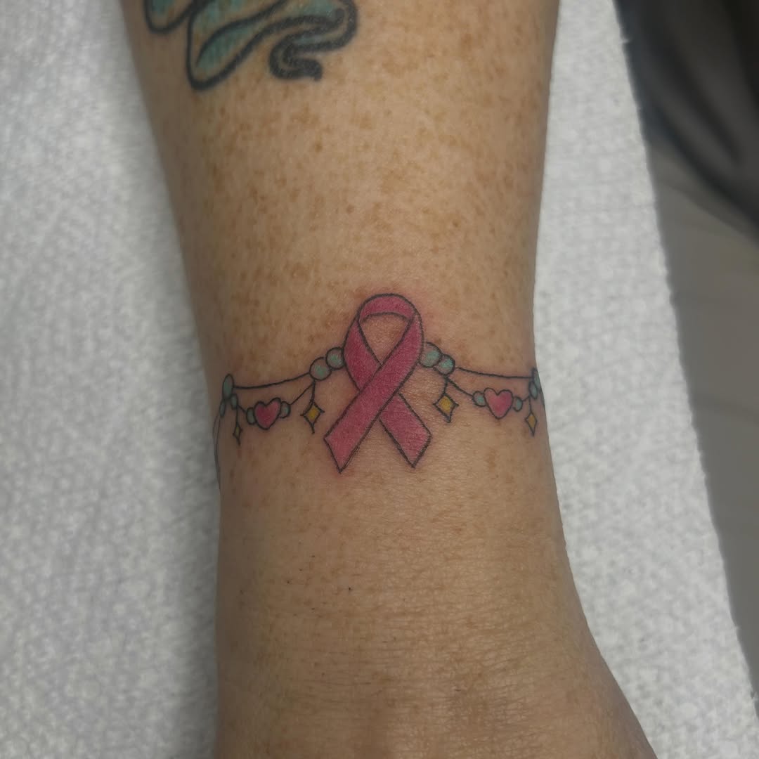 Tattoo by @artbyreilley โ fine_line, minimalist