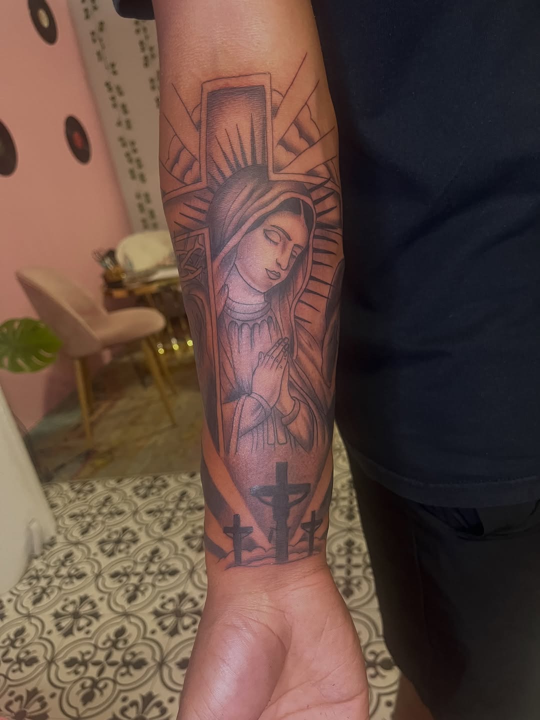 Tattoo by @elizabethzerena β black_and_grey, realism