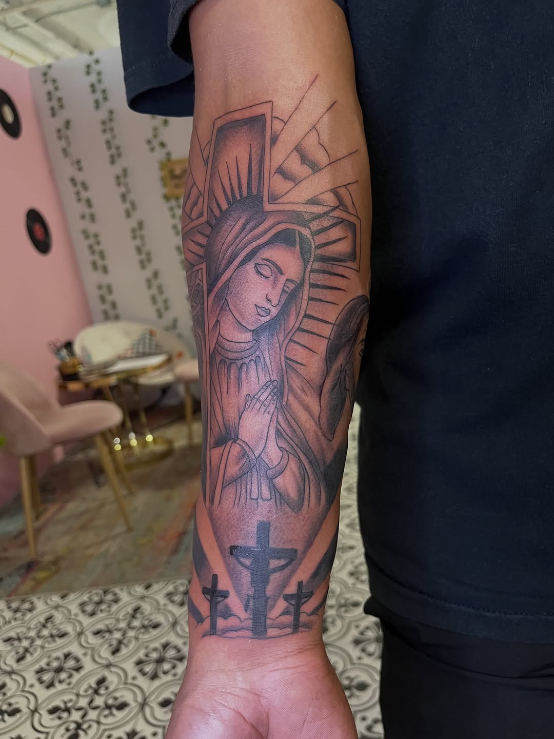 Tattoo by @elizabethzerena β black_and_grey, realism