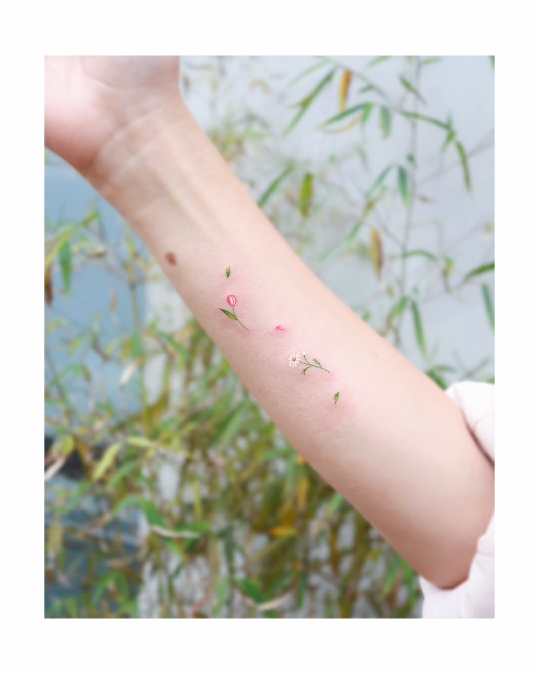 Tattoo by @bay__tattoo — fine_line, minimalist