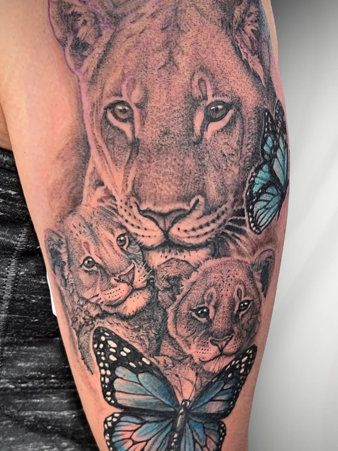 Tattoo by @lamarbodyart — realism, black_and_grey