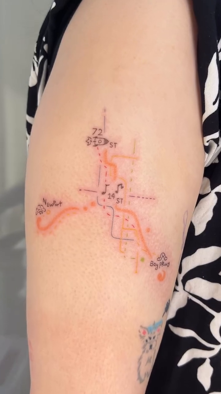 Tattoo by @nightynight_tattoo โ geometric, fine_line