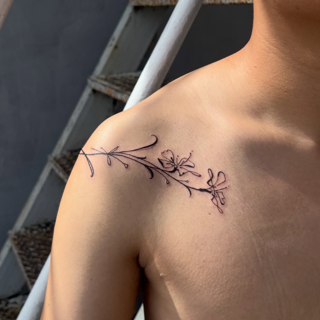 Tattoo by @filo.tatt โ fine_line