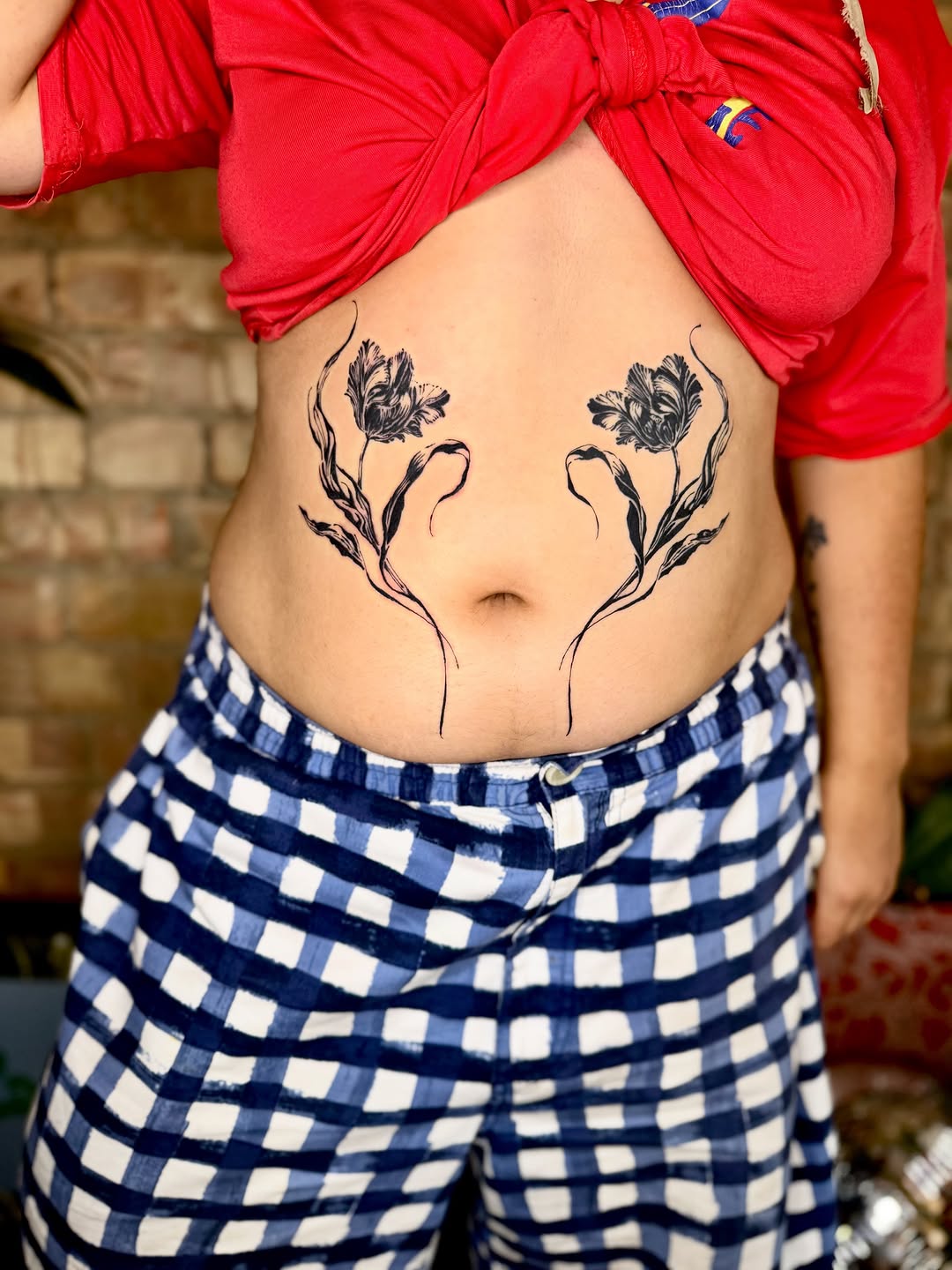 Tattoo by @passthesaltbitch โ fine_line, black_and_grey