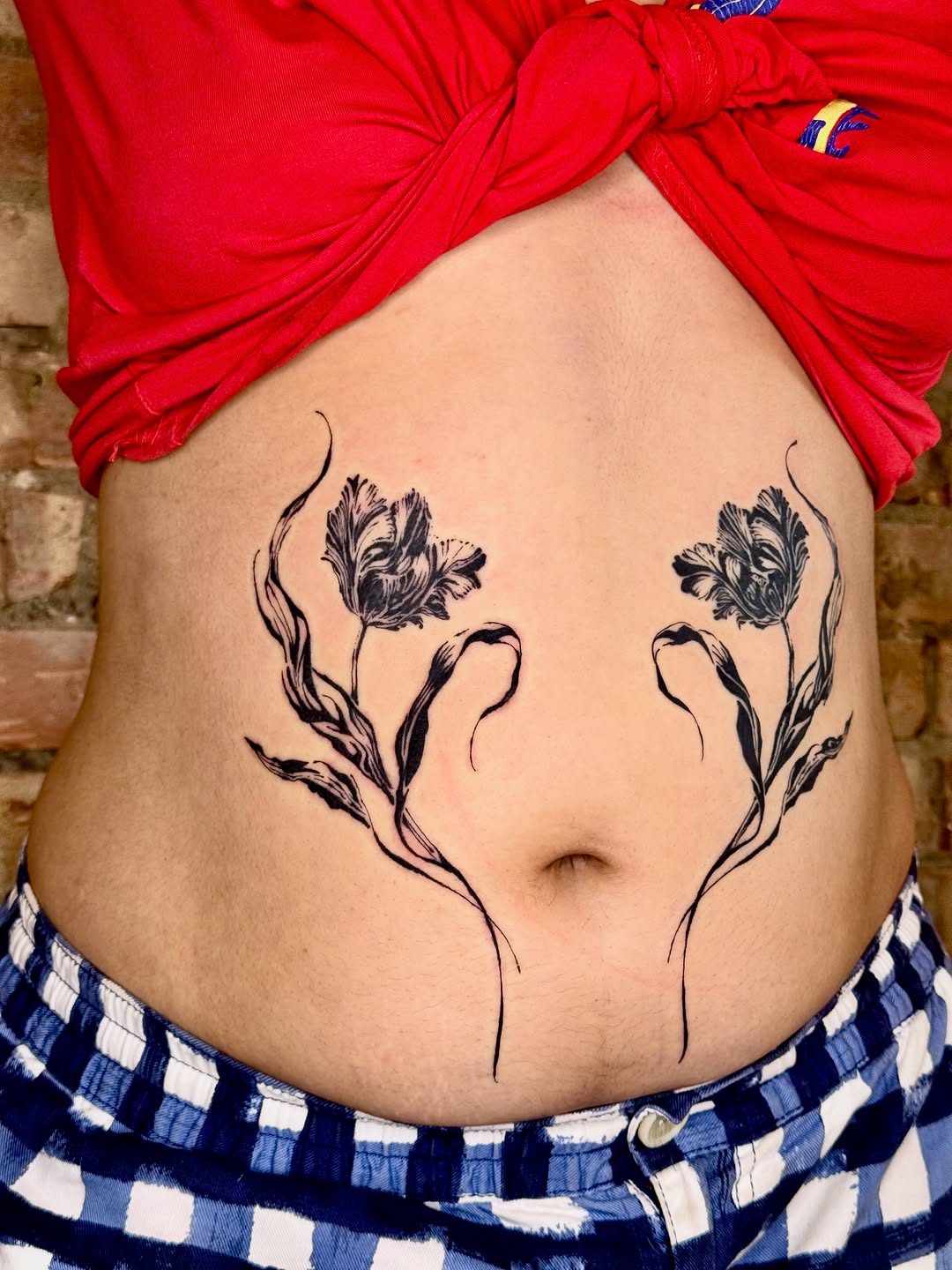 Tattoo by @passthesaltbitch โ fine_line, black_and_grey