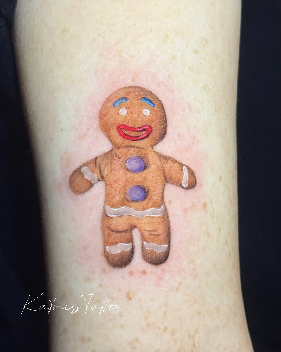 Tattoo by @circletattoo.katniss — realism, new_school