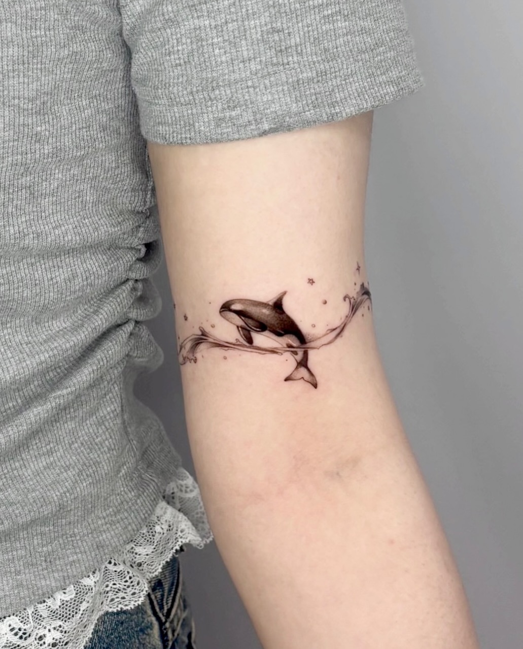 Tattoo by @nyangwol_tattoo — fine_line, black_and_grey