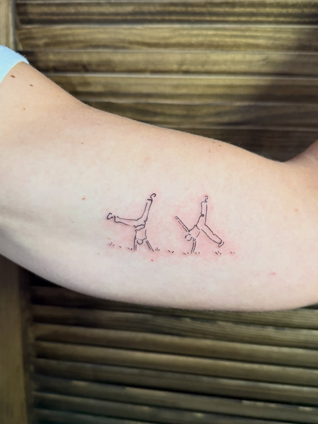 Tattoo by @britter_tattoos — fine_line, minimalist