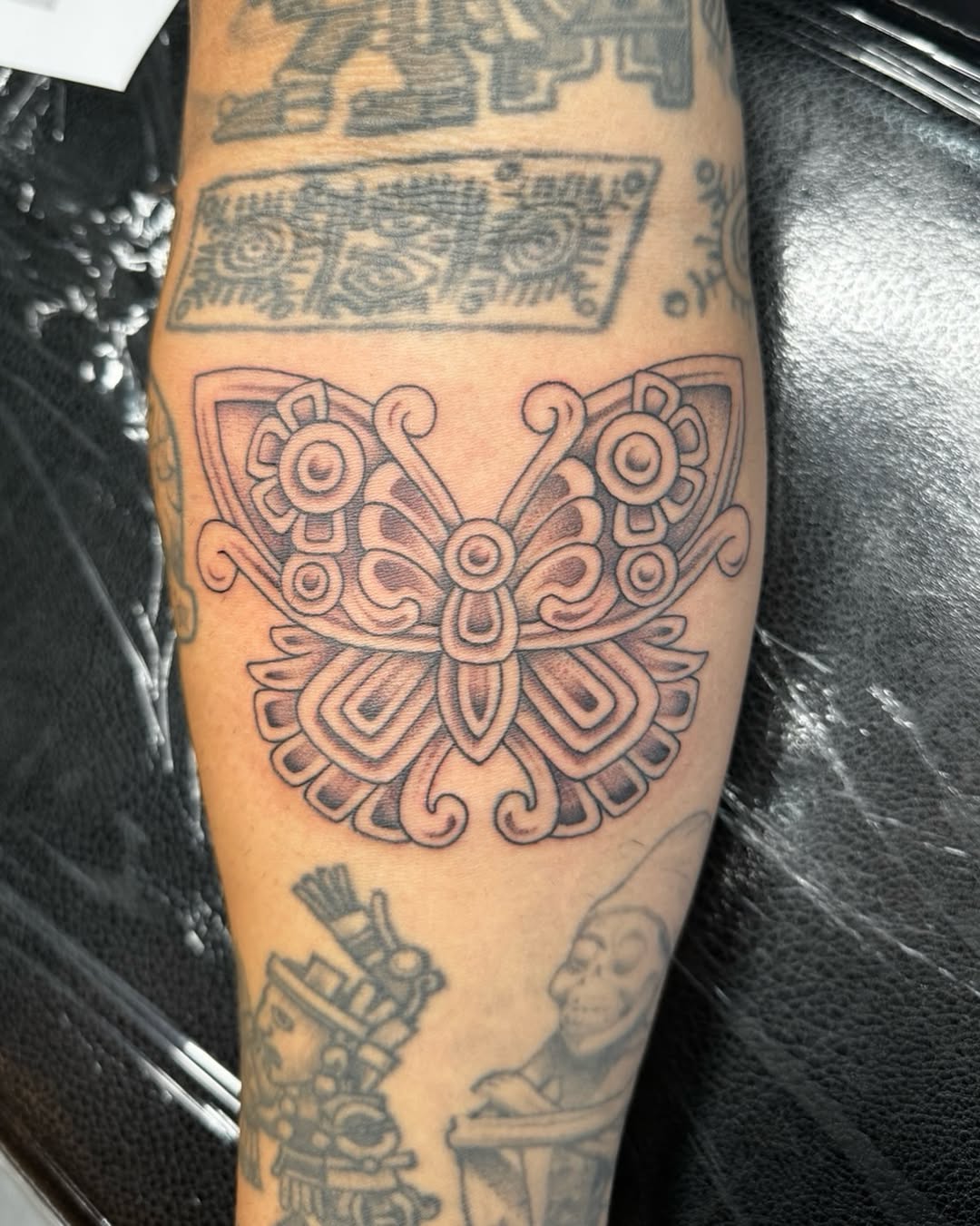 Tattoo by @julioferrerart — geometric, black_and_grey