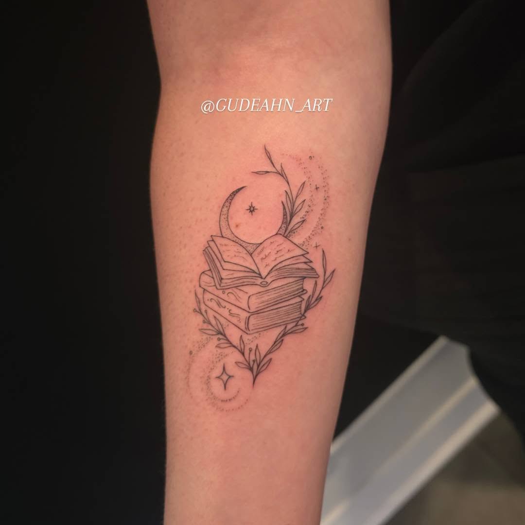 Tattoo by @gudeahn_art — fine_line, minimalist