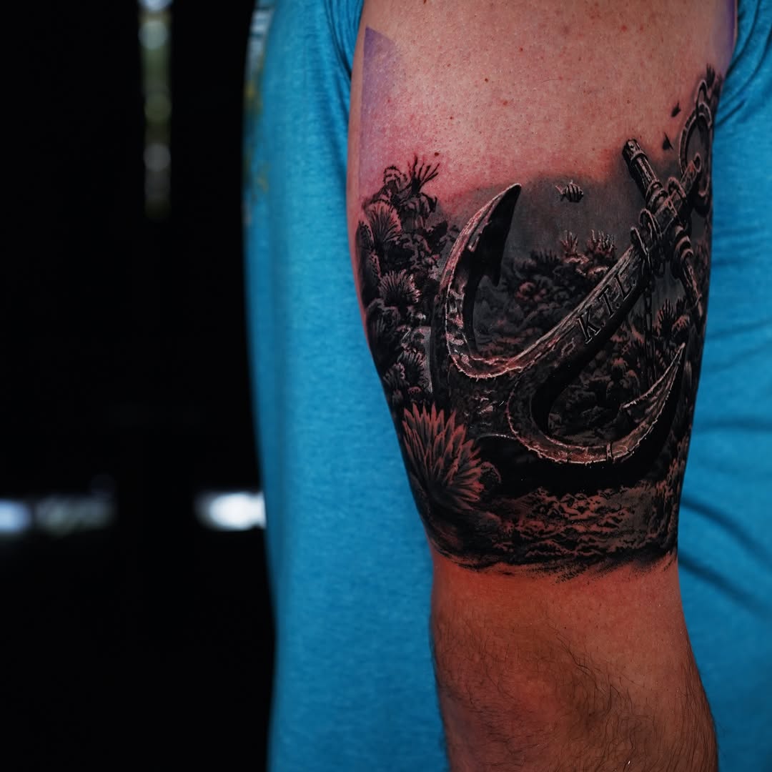 Tattoo by @josemanoel_sopelaartetattoo โ realism, black_and_grey