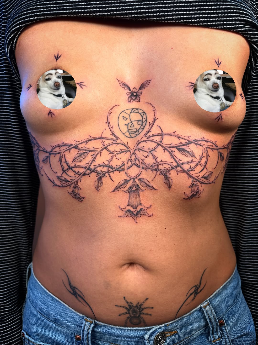 Tattoo by @heliast.tattoos — fine_line, ornamental