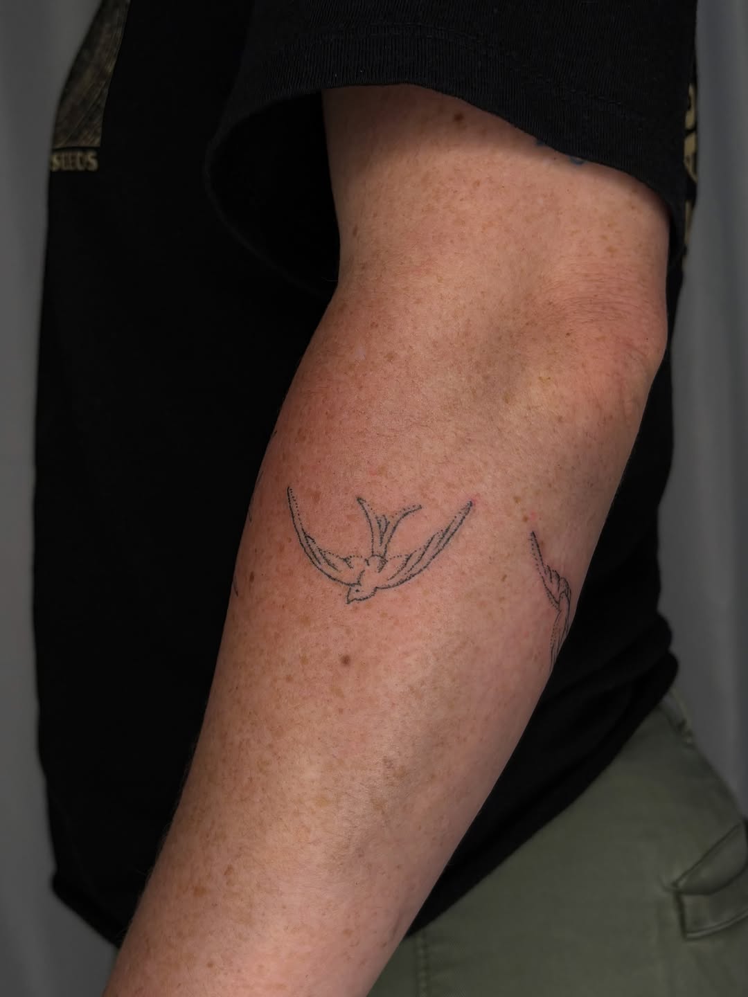 Tattoo by @sabpokes — fine_line