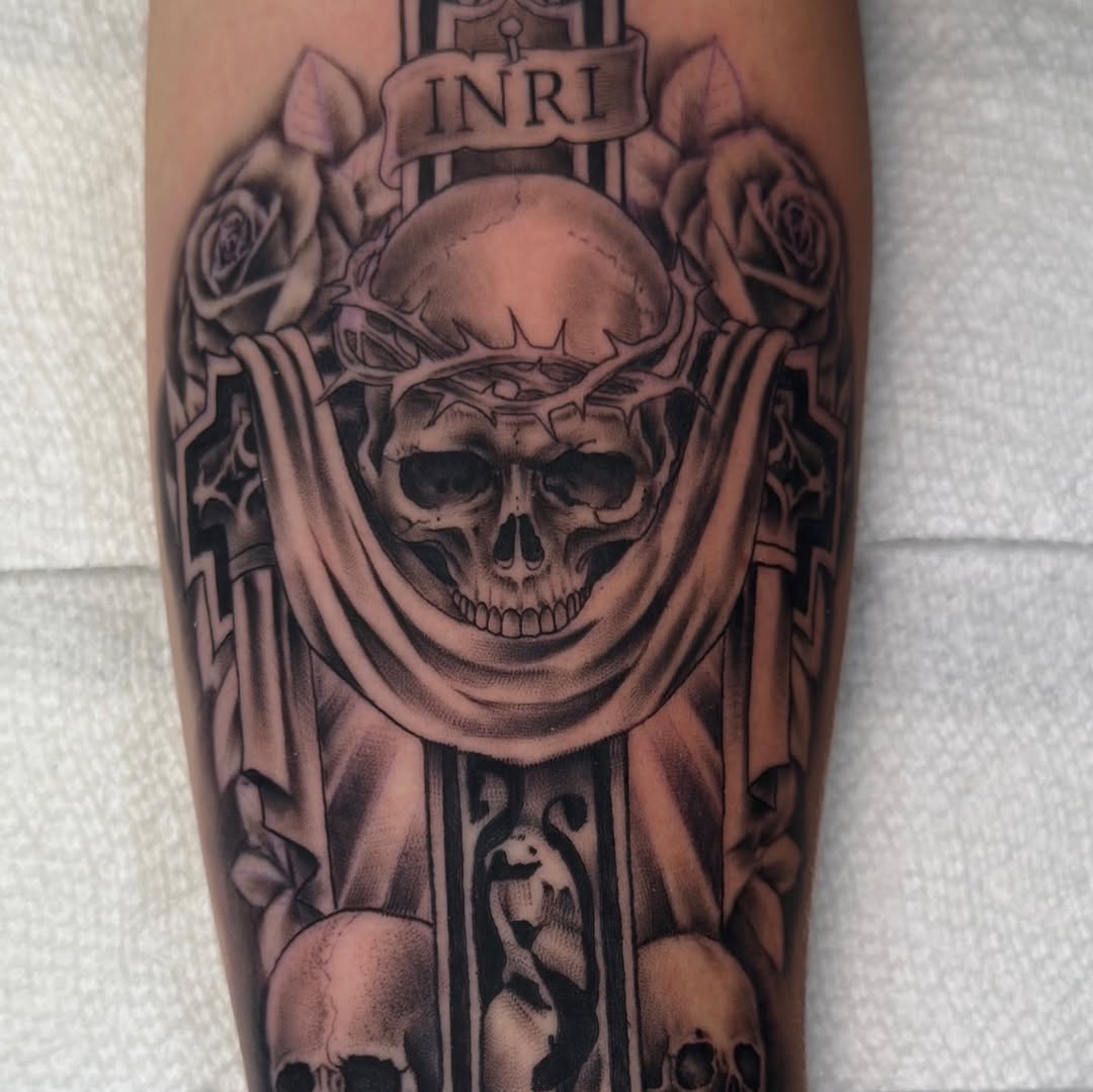 Tattoo by @kendyyl — black_and_grey, realism