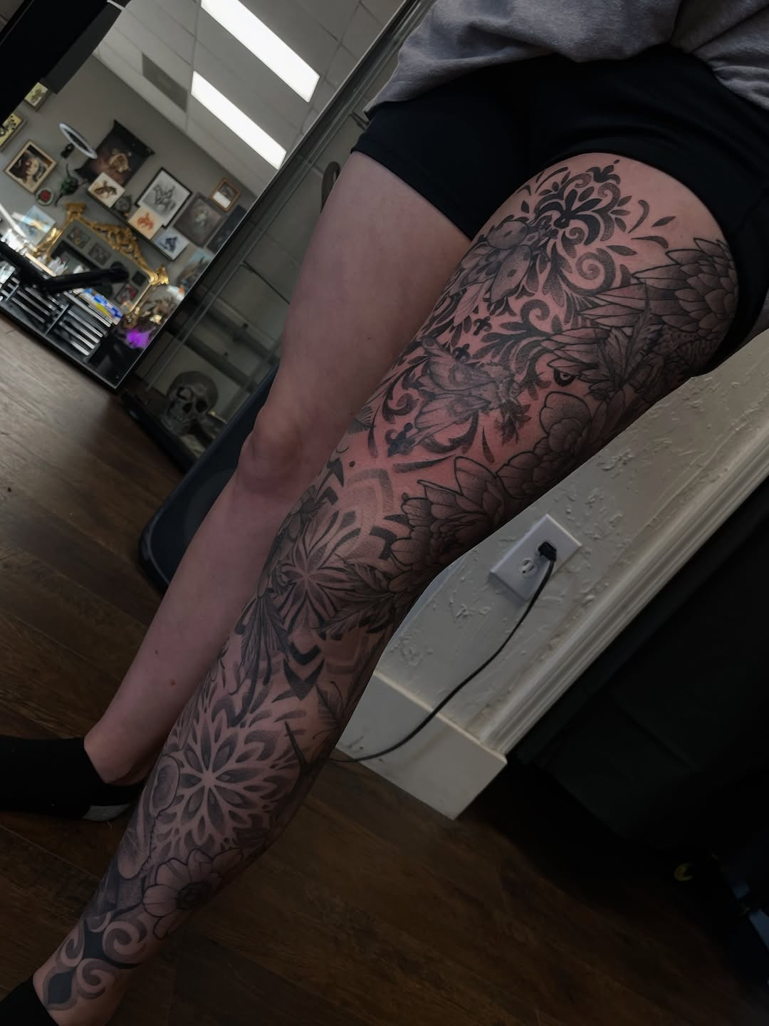 Tattoo by @_sinnertattoos โ black_and_grey, ornamental
