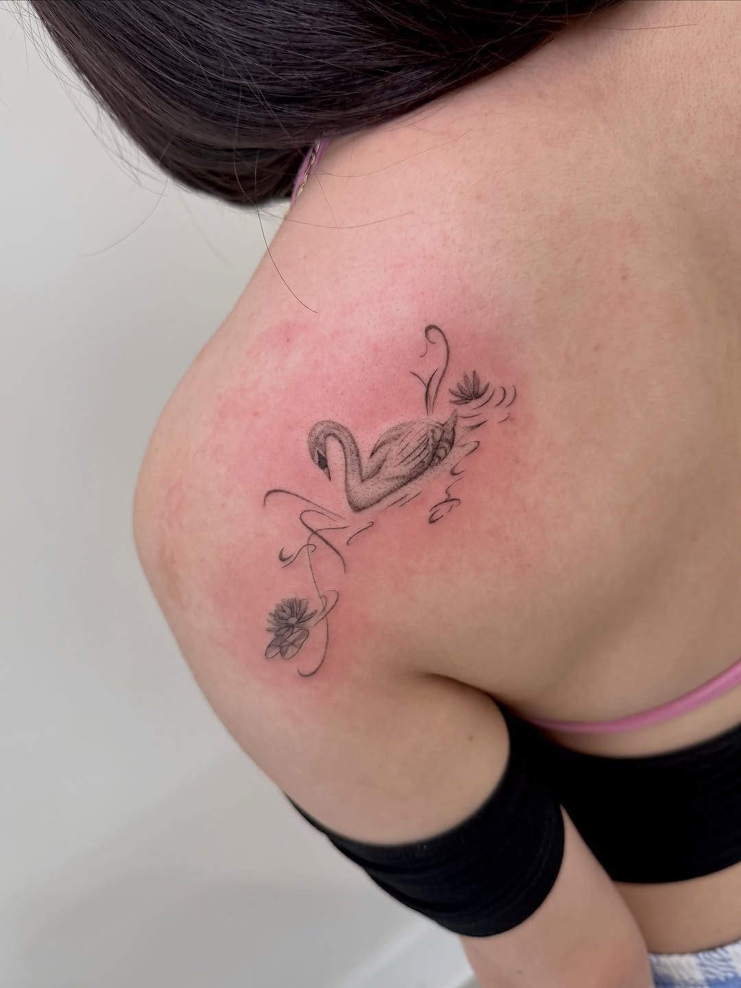 Tattoo by @peachytats.atl โ fine_line, black_and_grey