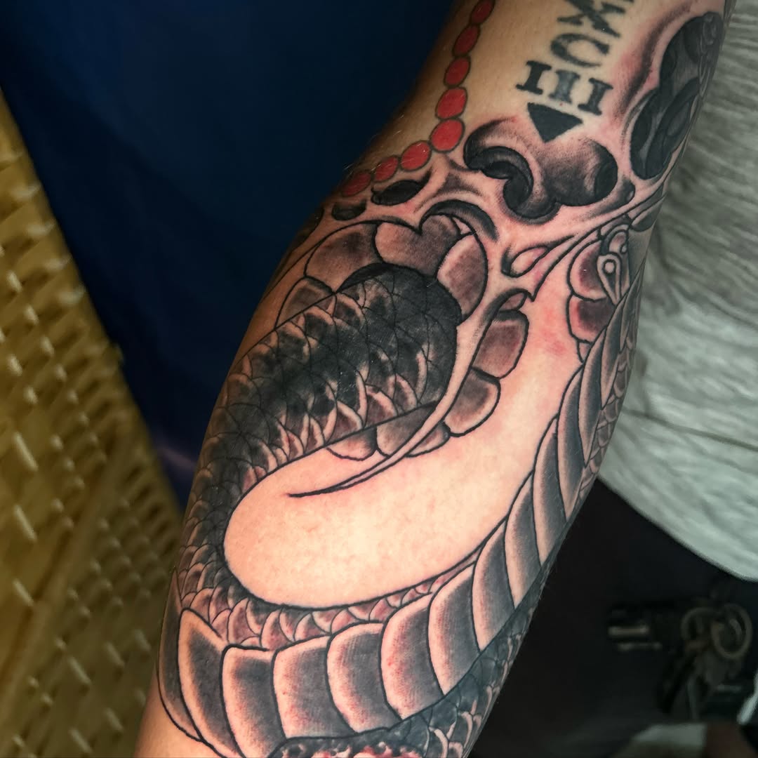 Tattoo by @jesuscheekstattoos โ japanese_irezumi, black_and_grey