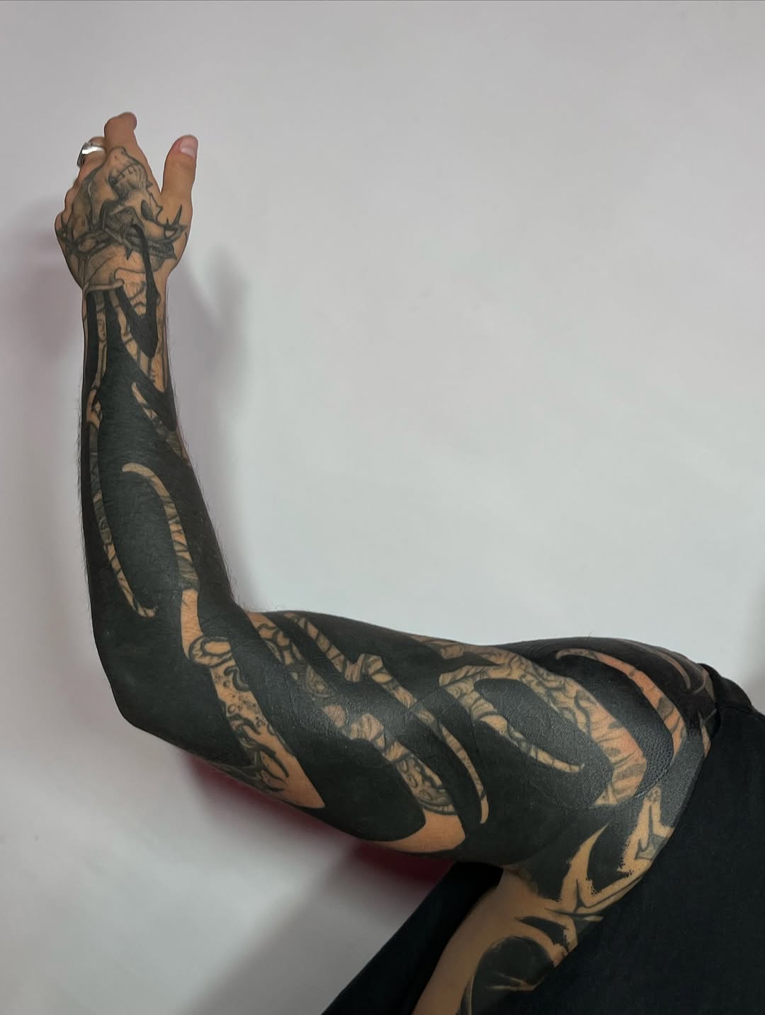 Tattoo by @betos.tattoo β blackwork