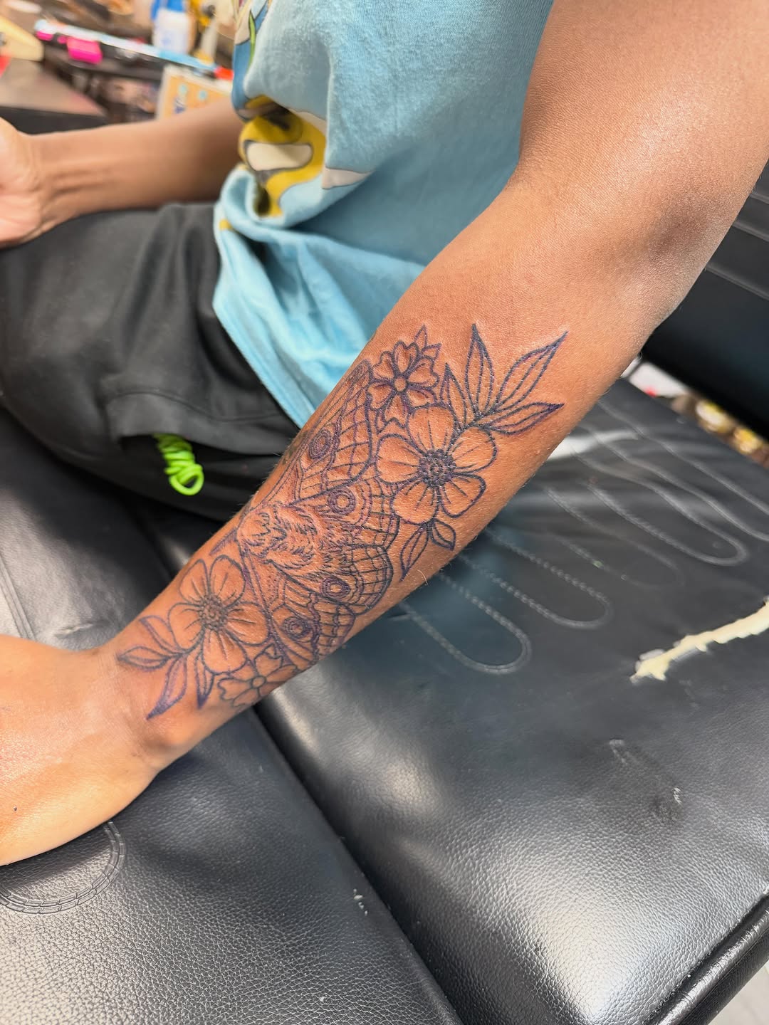 Tattoo by @inkatsuki_tattoos — fine_line