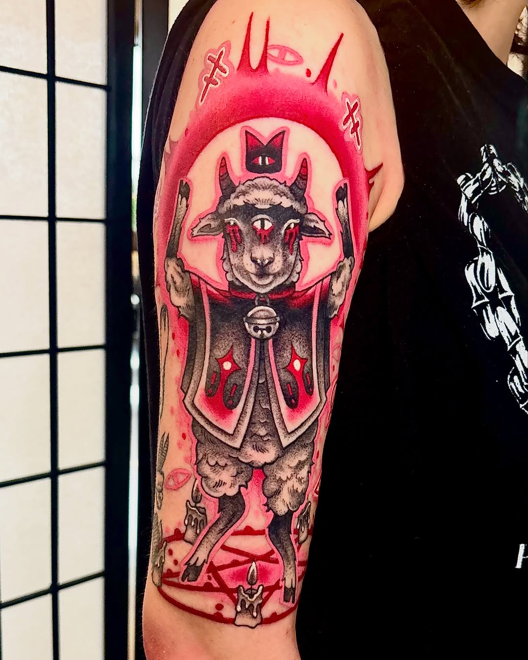 Tattoo by @alexfarsalla — new_school, dark_realism
