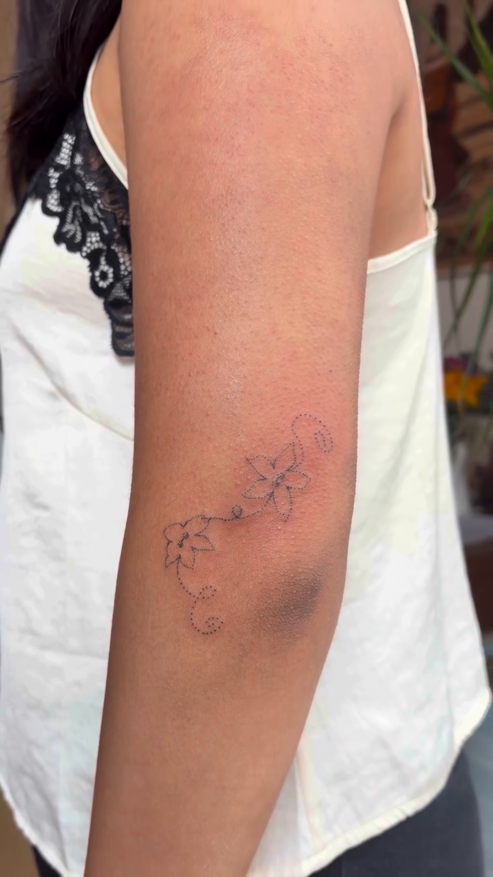 Tattoo by @drawnfromemories — fine_line