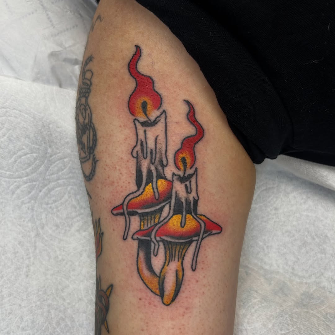 Tattoo by @viviantattoos — american_traditional