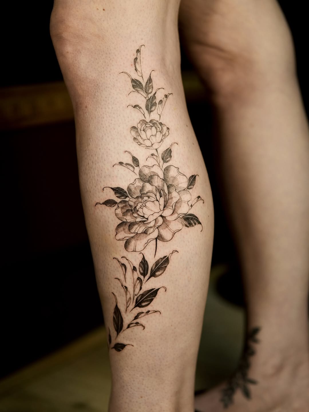 Tattoo by @chanchan.tatts — fine_line, black_and_grey