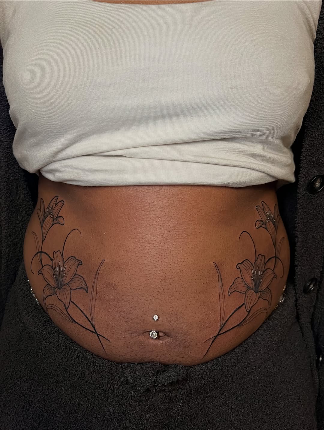 Tattoo by @uncomfycomfort โ fine_line