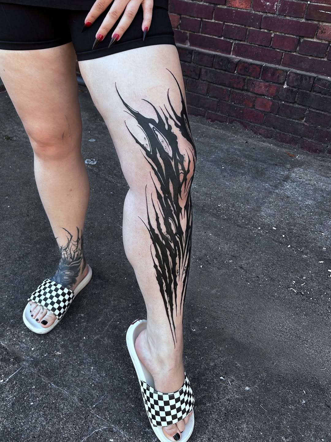 Tattoo by @_vants__ — blackwork