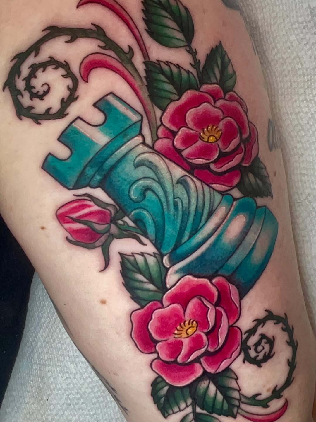 Tattoo by @samanthacastrovinci — neo_traditional, realism
