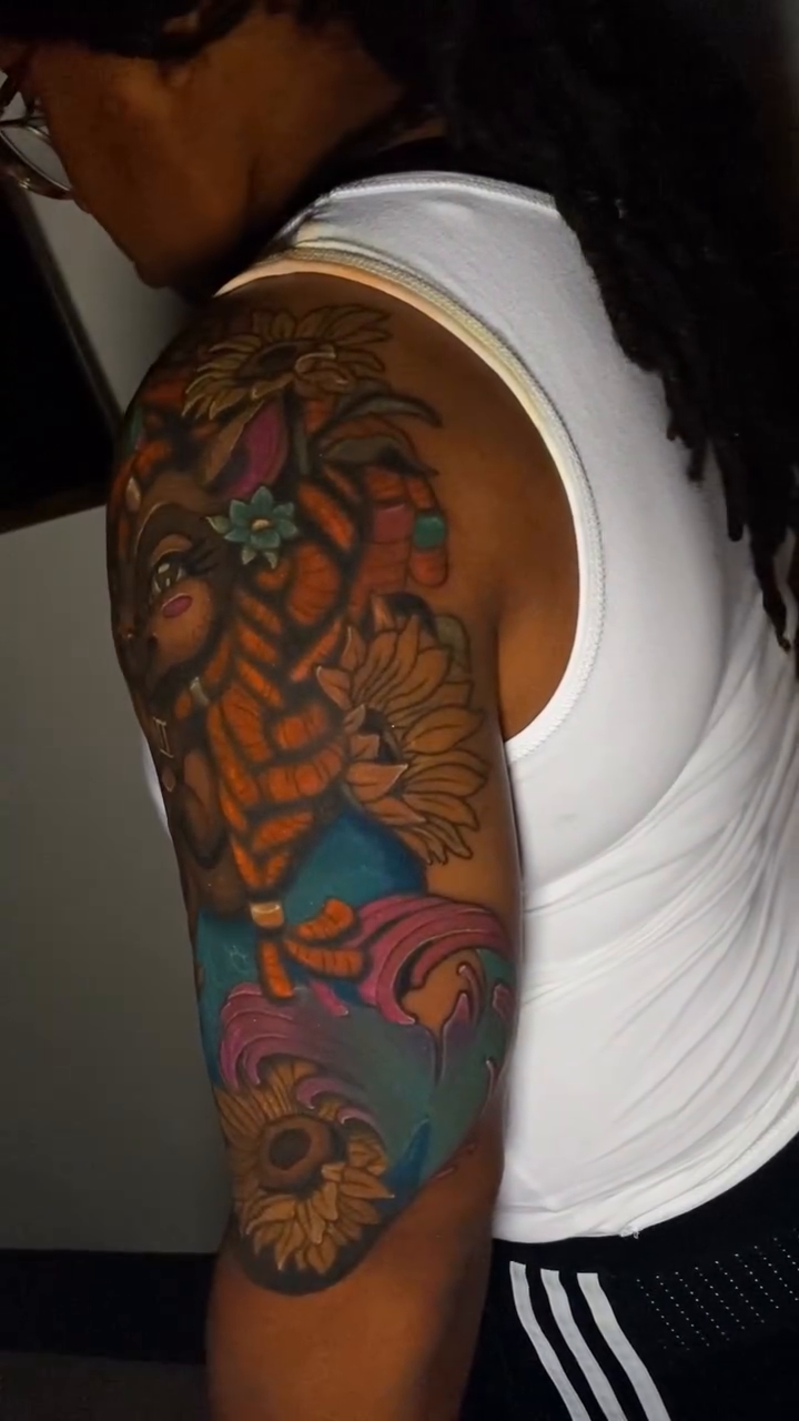 Tattoo by @lindsay.stardust — neo_traditional, realism