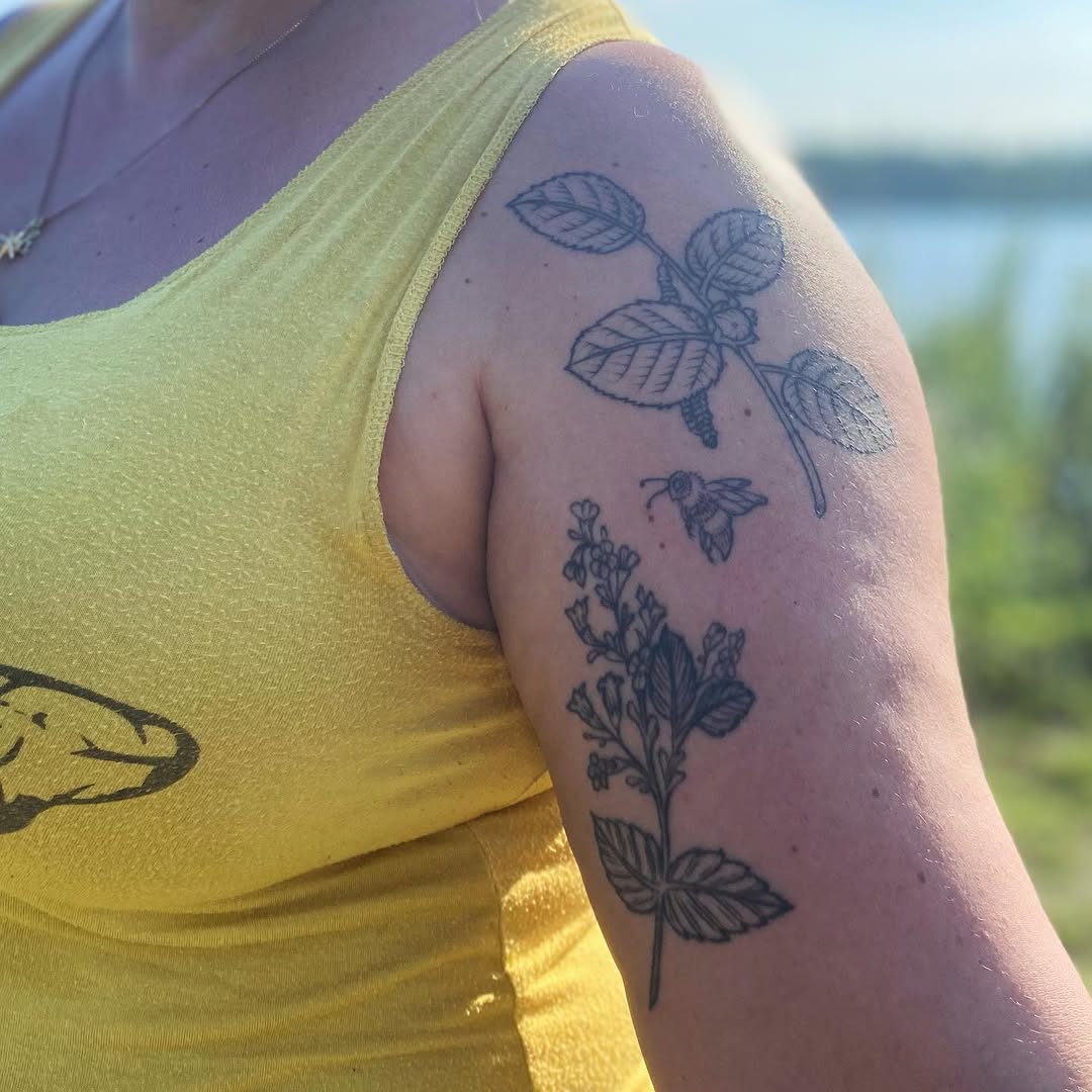 Tattoo by @mamaearthtone β fine_line, illustrative