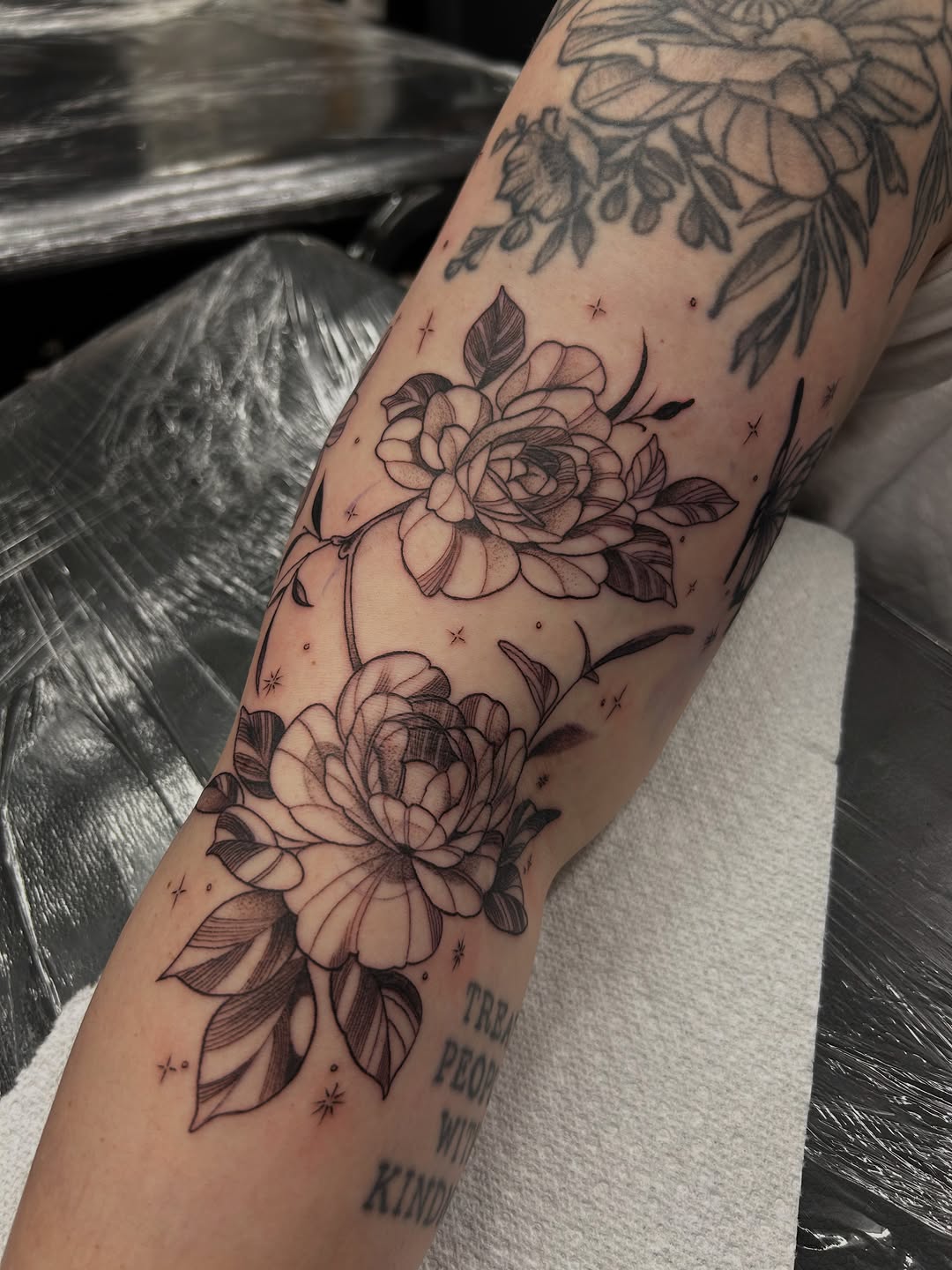 Tattoo by @livy_babytats — fine_line, black_and_grey