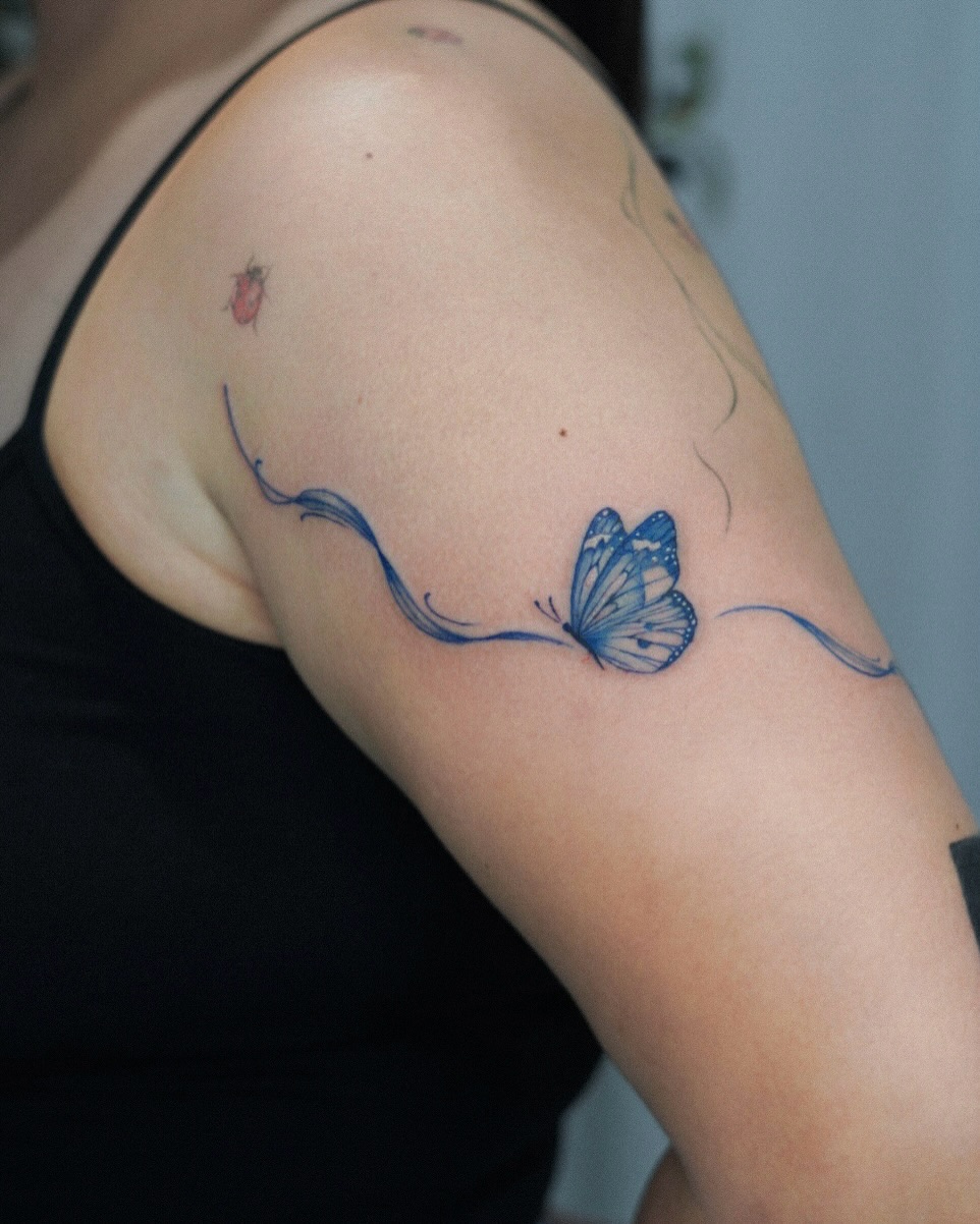 Tattoo by @aya_art.ink β fine_line, minimalist