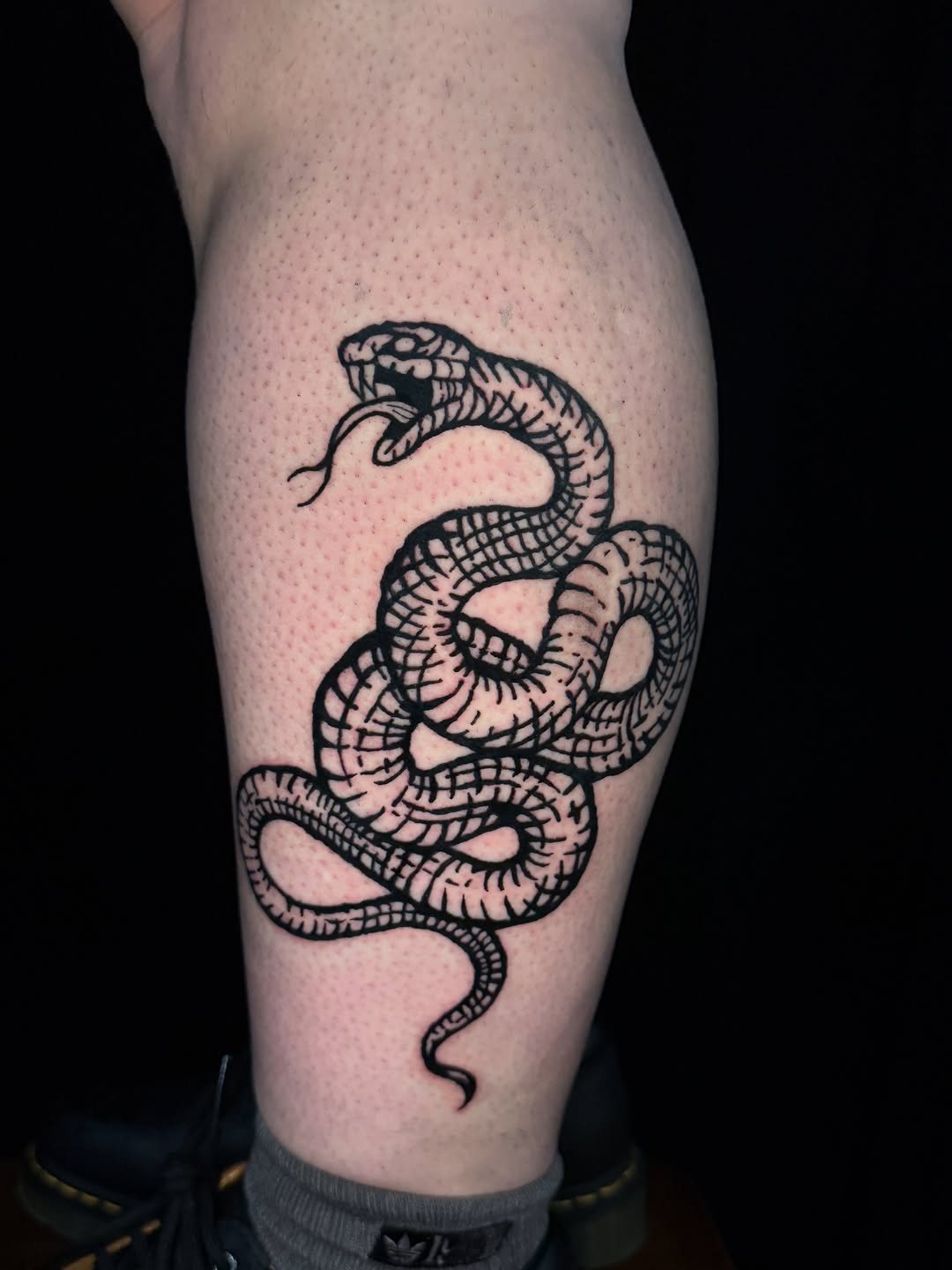 Tattoo by @hexcellenta — blackwork